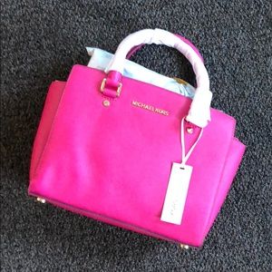NWT Michael Kors Selma Handbag